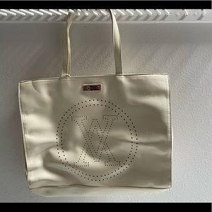 Amiani White Patent Leather Tote / Handbag